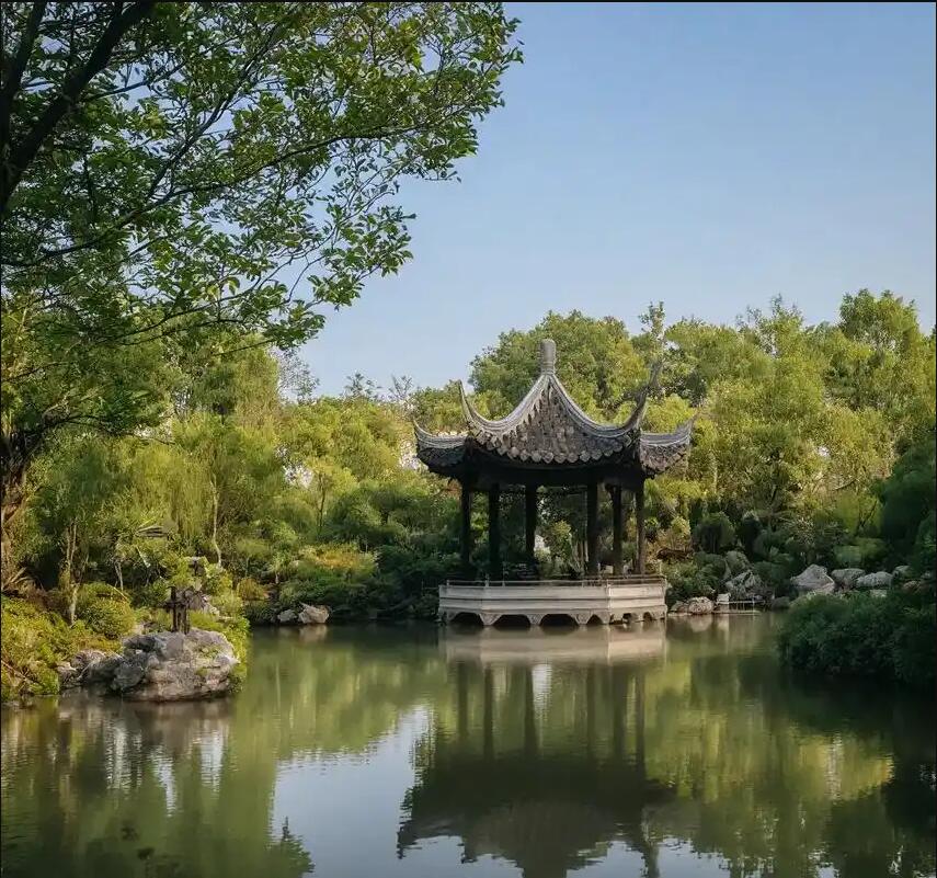 湛江赤坎紫翠餐饮有限公司